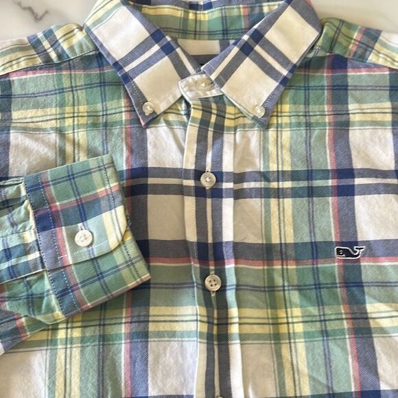 Vineyard Vines Whale Button Down Sz. M - Picture 1 of 6